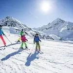 Boutique Koegele Innsbruck Axamer Lizum 3* Axams