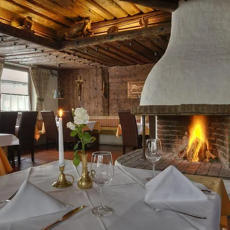Hotel Koegele Mit Restaurant Bei Innsbruck Axamer Lizum 3*