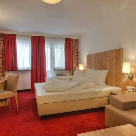 Koegele Mit Restaurant Bei Innsbruck Axamer Lizum