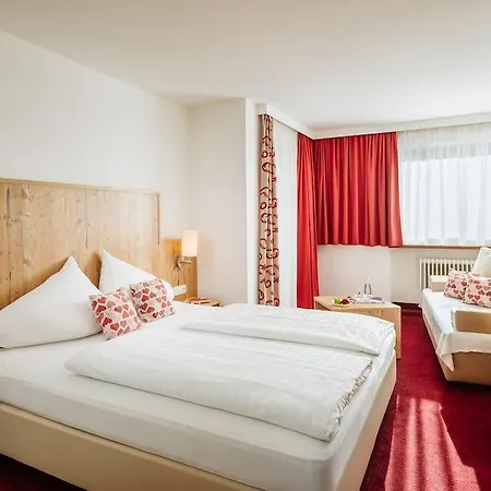 Hotel Koegele Mit Restaurant Bei Innsbruck Axamer Lizum 3*