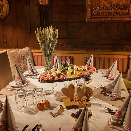 Koegele Bei Innsbruck Axamer Lizum