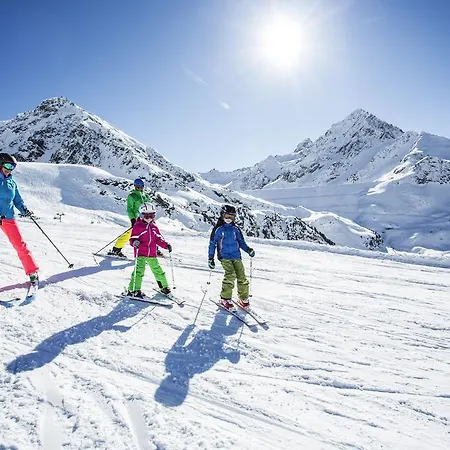 Boutique Koegele Innsbruck Axamer Lizum 3* 阿克桑姆斯