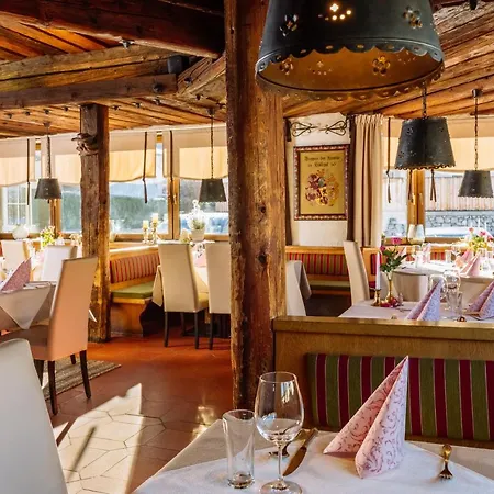 Koegele Mit Restaurant Bei Innsbruck Axamer Lizum Hotel Axams