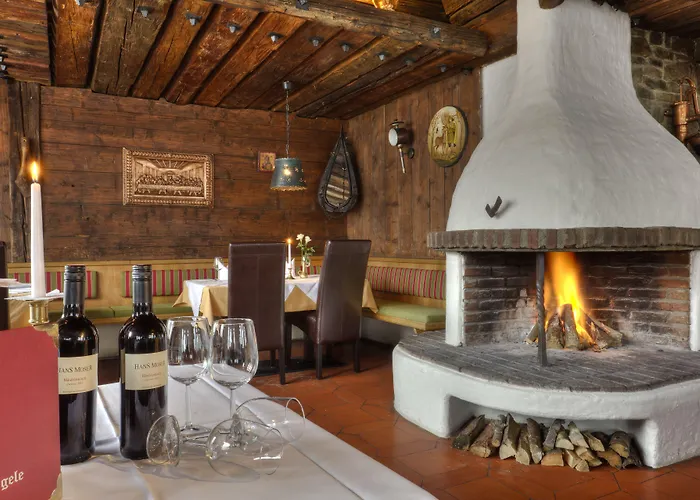 Boutique Koegele Innsbruck Axamer Lizum Otel 3*