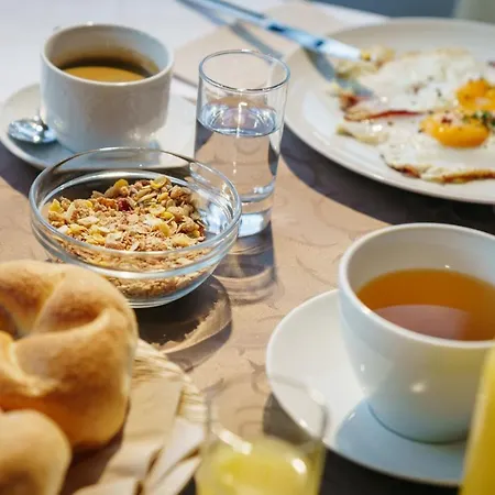 ホテル Koegele Bei Innsbruck Axamer Lizum